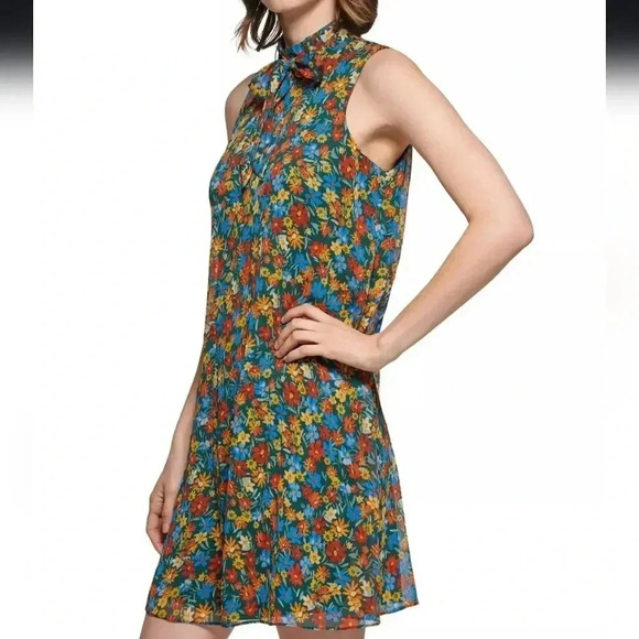 Calvin Klein Floral Shift Dress - Picture 7 of 8